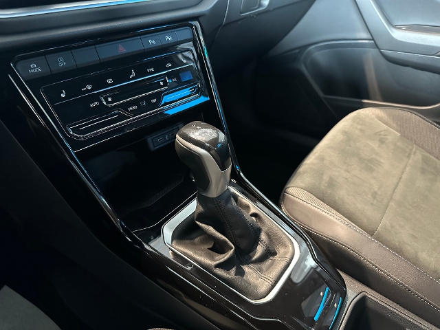 T-Roc 2.0 TDI DSG R-Line NAVI AHK LED