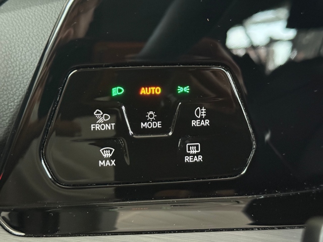 Golf VIII 1.4 eHybrid Style IQ STHZ NAVI