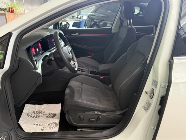 Golf VIII 1.4 eHybrid Style IQ STHZ NAVI