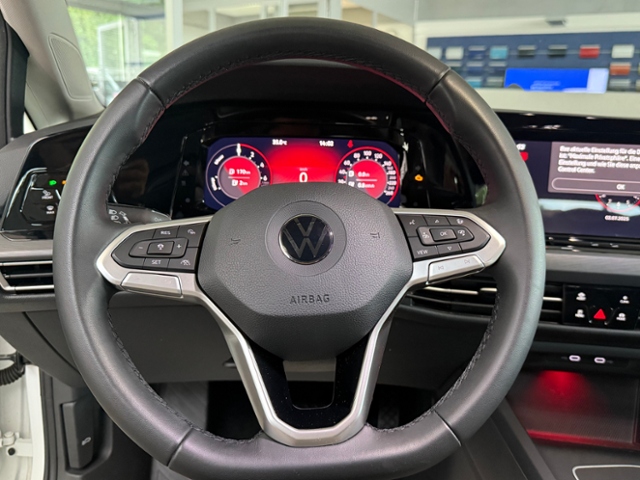 Golf VIII 1.4 eHybrid Style IQ STHZ NAVI