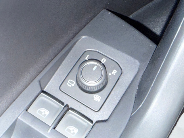 T-Cross 1.0 TSI R-Line NAVI RFK ACC