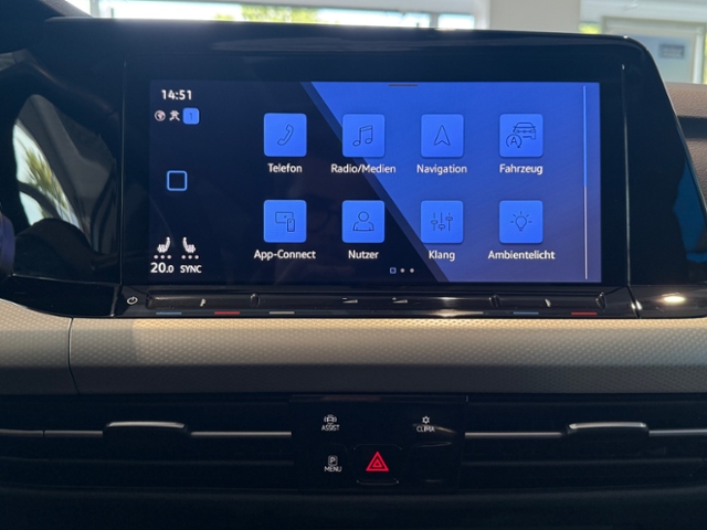 Golf VIII 1.0 TSI Move PANO GJR NAVI