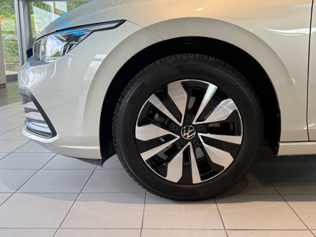 Golf VIII 1.0 TSI Move PANO GJR NAVI