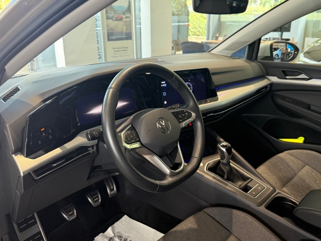 Golf VIII 1.0 TSI Move PANO GJR NAVI