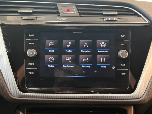 Touran GOAL 2.0 TDI LED AHK NAVI 7SITZE