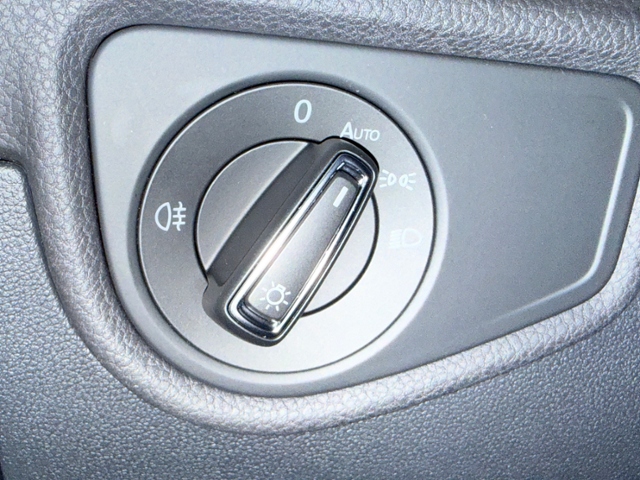 Touran GOAL 2.0 TDI LED AHK NAVI 7SITZE