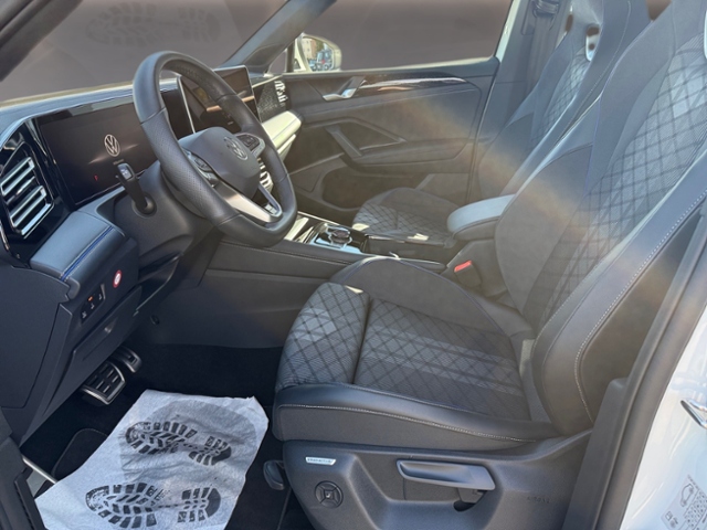 Tiguan 2.0 TSI R-Line BLACK STYLE PANO