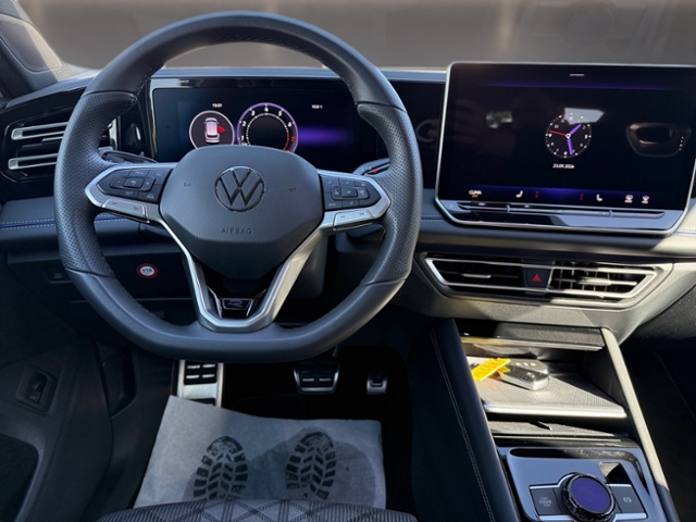 Tiguan 2.0 TSI R-Line BLACK STYLE PANO