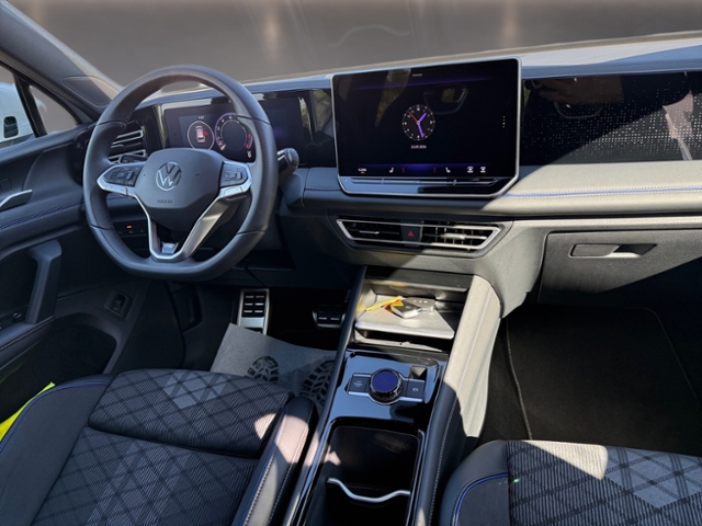 Tiguan 2.0 TSI R-Line BLACK STYLE PANO