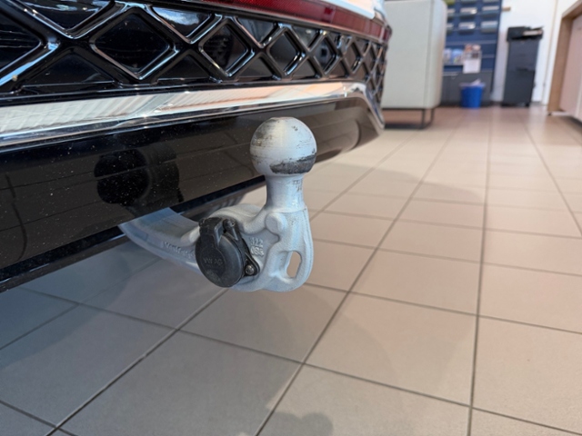Tiguan 2.0 TSI R-Line 4 Motion BLACK STYLE PANO