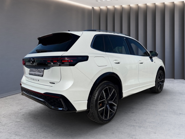 Tiguan 2.0 TSI R-Line BLACK STYLE PANO
