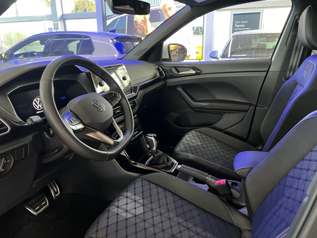 T-Cross 1.0 R-Line NAVI SZH ACC APP