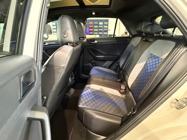 T-Roc 2.0 TSI R 4Motion Black-Style DCC PANO