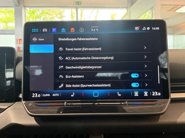 T-Roc 1.5 eTSI Style DSG AHK