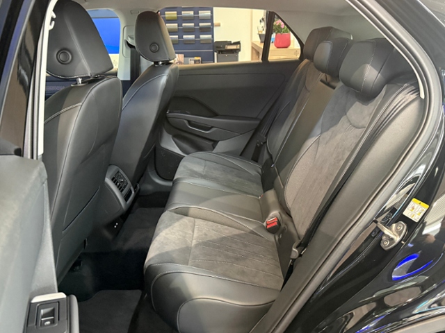 T-Roc 1.5 eTSI Style DSG AHK