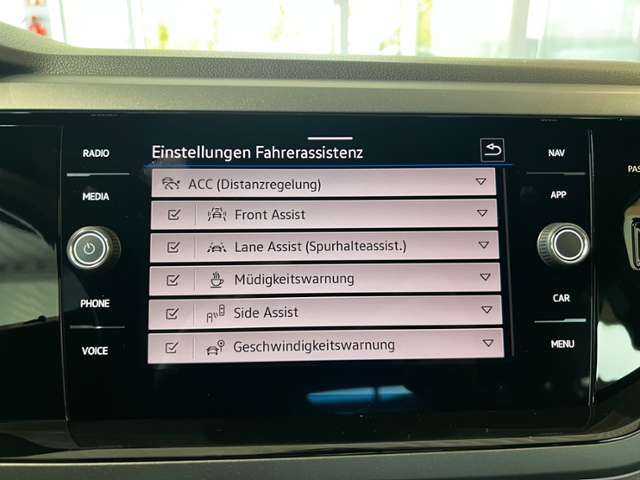 Taigo 1.5 TSI R-Line DSG NAVI RFK