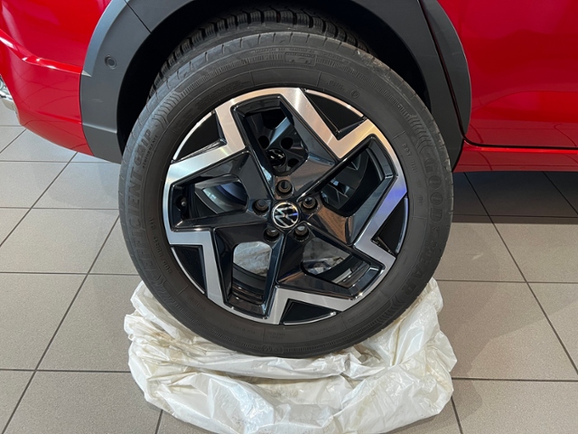 Taigo 1.5 TSI R-Line DSG NAVI RFK