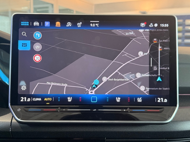 Golf VIII R 2.0 TSI PERF. LEDER PANO