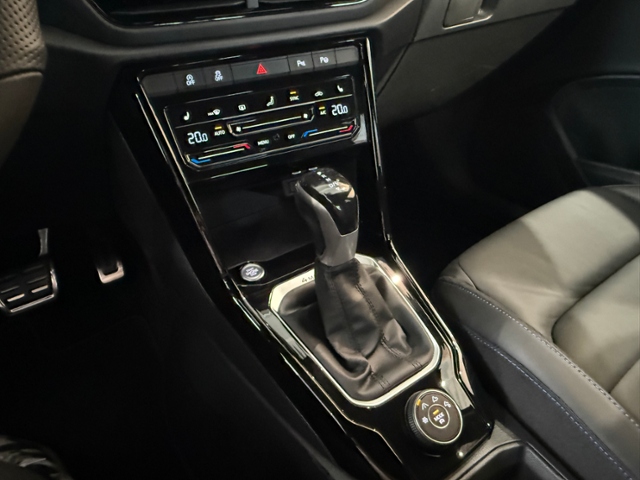 T-Roc 2.0 TSI R 4Motion LEDER AHK PANO