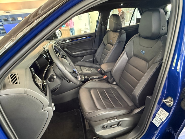 T-Roc 2.0 TSI R 4Motion LEDER AHK PANO