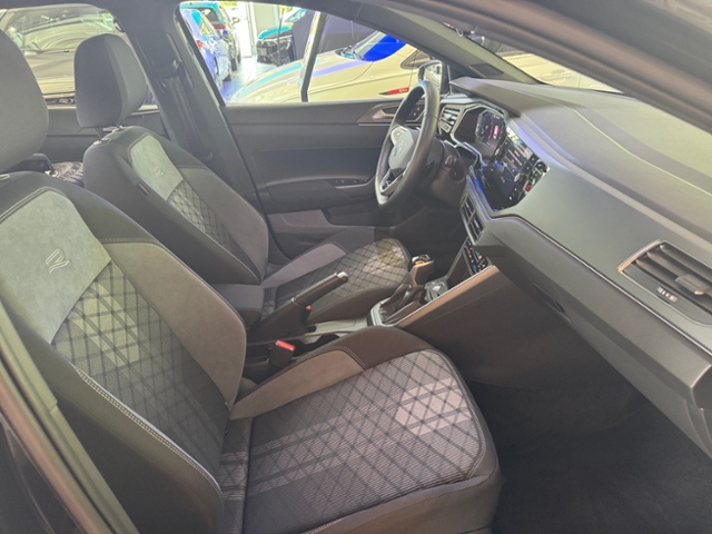 Polo 1.0 TSI R-Line DSG NAVI RFK