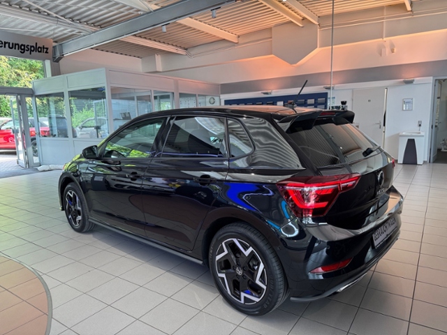 Polo 1.0 TSI R-Line DSG NAVI RFK