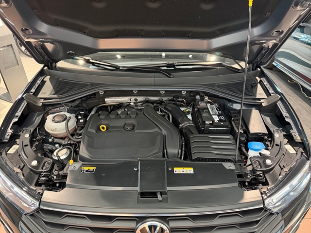 T-Roc 1.5 TSI Sport Black Style NAVI LED RFK