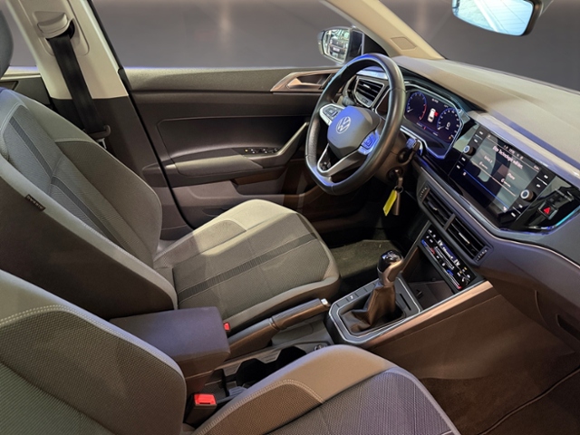 Polo 1.0 TSI Style GJR APP IQ LIGHT