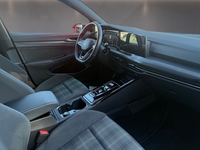 Golf VIII GTD 2.0 TDI BLACK-STYLE PANO