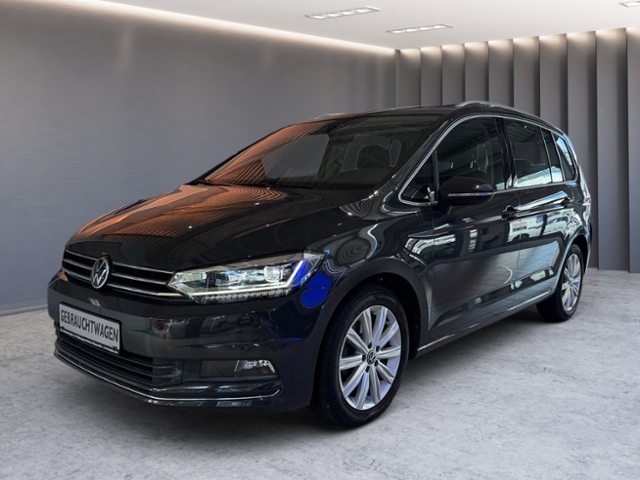 Touran 1.5 TSI Highline AHK NAVI PANO RFK