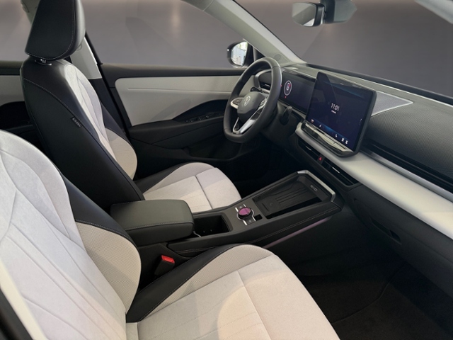 T-Roc Style 1.5 eTSI 110 kW (150 PS) 7-Gang-DSG 