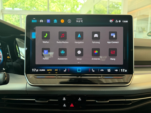 Golf Variant 1.5 eTSI DSG GOAL AHK RFK NAVI GJR