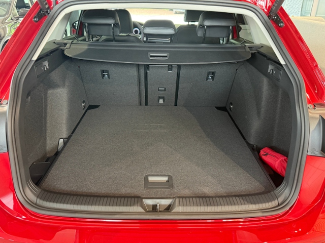 Golf Variant 1.5 eTSI DSG GOAL AHK RFK NAVI GJR