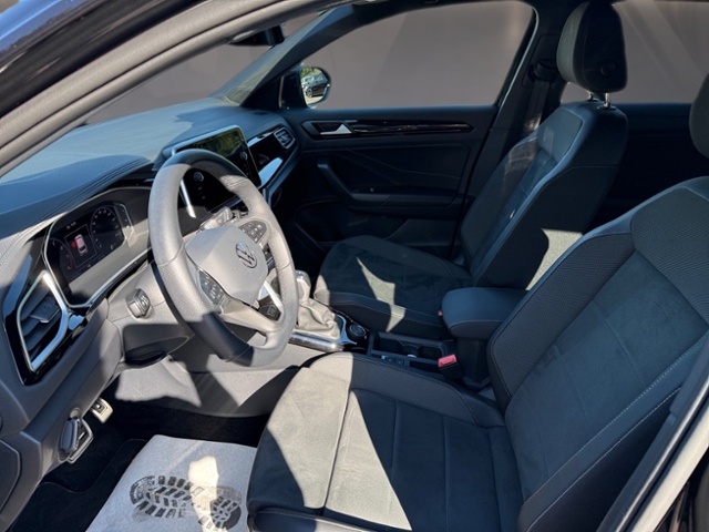 T-Roc 2.0 TSI R-Line MATRIX PANO RFK