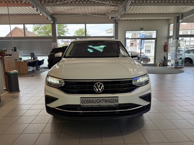 Tiguan 1.5 TSI Life DSG NAVI RFK