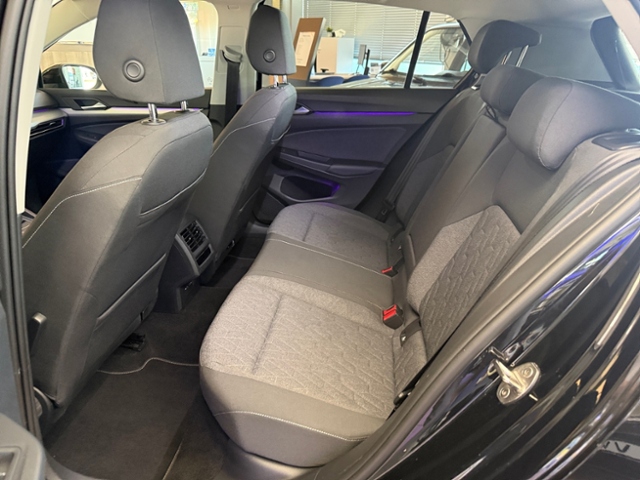 Golf VIII 1.0 TSI Move RFK ACC
