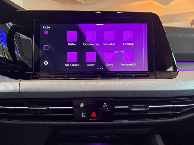 Golf VIII 1.0 TSI Move RFK ACC