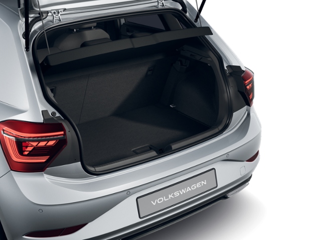 Polo 1.0 TSI R-Line DSG NAVI RFK
