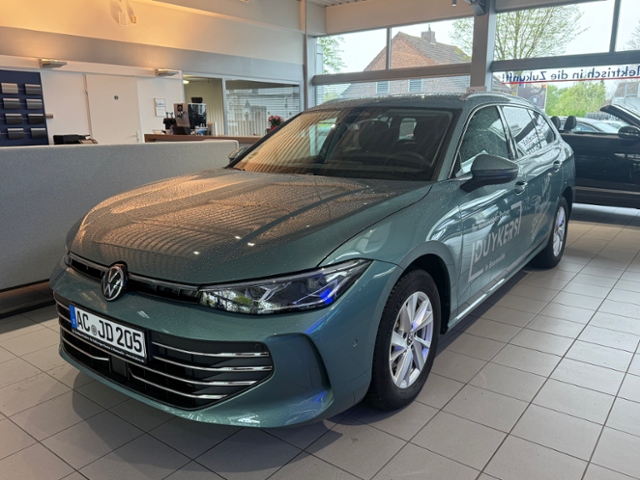 Passat Variant 1.5 eTSI Business AHK RFK ACC