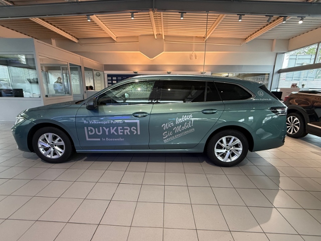 Passat Variant 1.5 eTSI Business AHK RFK ACC
