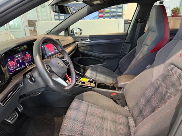 Golf VIII GTI APP NAV KLIMA