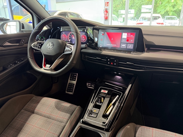 Golf VIII GTI APP NAV KLIMA